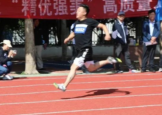 華魯 |華魯健兒喜提濟(jì)煉運動會大獎